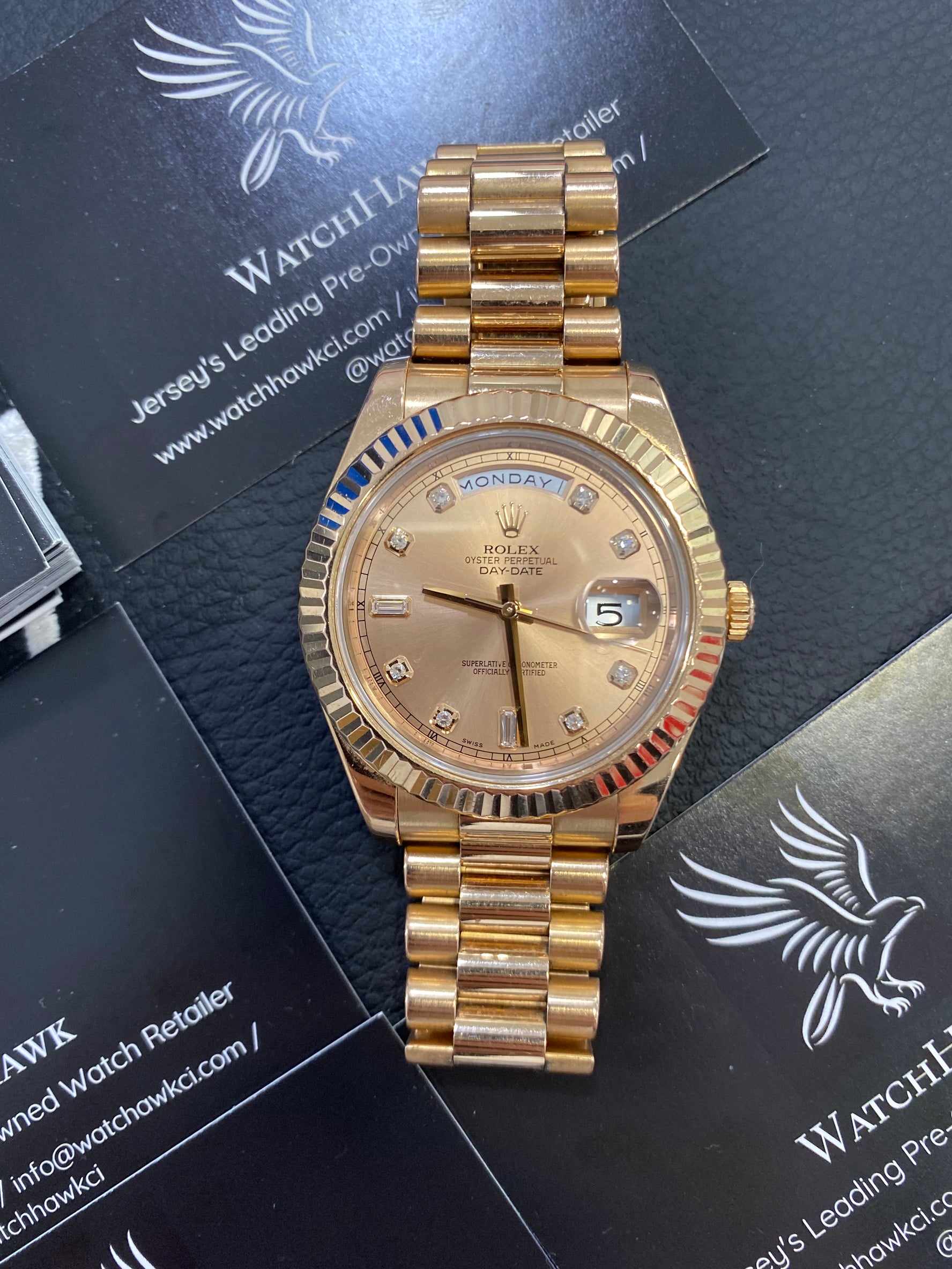 Rolex Daydate 40MM 18k Rose Gold / Fluted Bezel